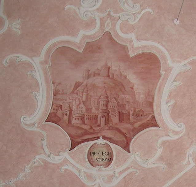 Eine Stadt, die durch eine Burg beschützt wird